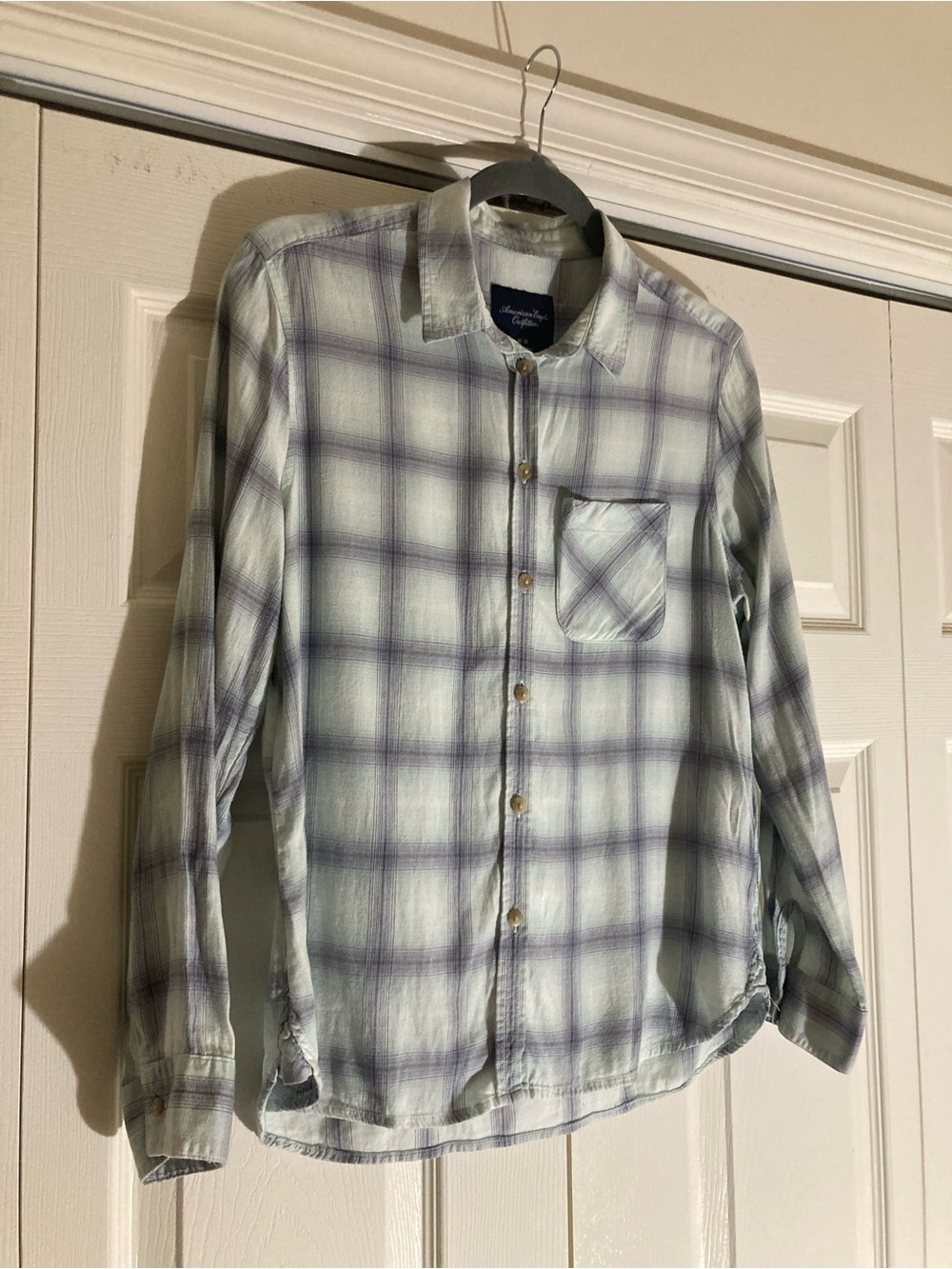 American Eagle Outfitters Plaid Button-Down Shirt in Mint Green & Navy